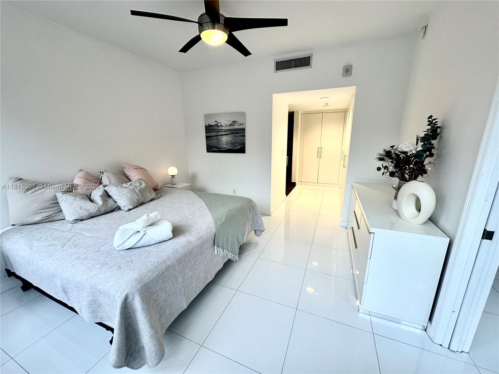 RARE GEM!! New AC Unit!!! This charming 1 bedroom, 1 full bathroom and 1 half bathroom condo in the hearts of Miami Beach. This boutique condo offer a full-service the amenities include 2 heated pools, private cabanas, gym, massage room, concierge services, 24/7 security, and a media room. Additionally, enjoy exclusive beach access nestled between the W Hotel and Setai Hotel, complete with umbrellas and chair service.