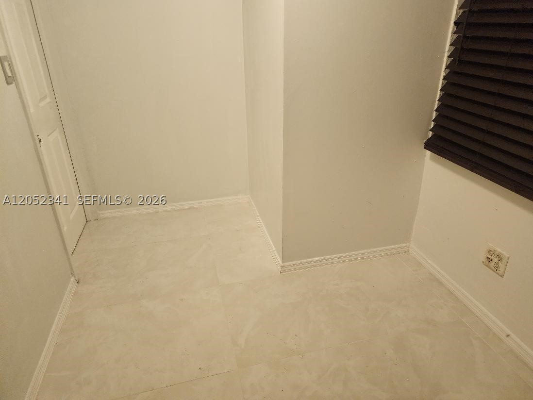 NICHOLS HEIGHTS - Residential Lease