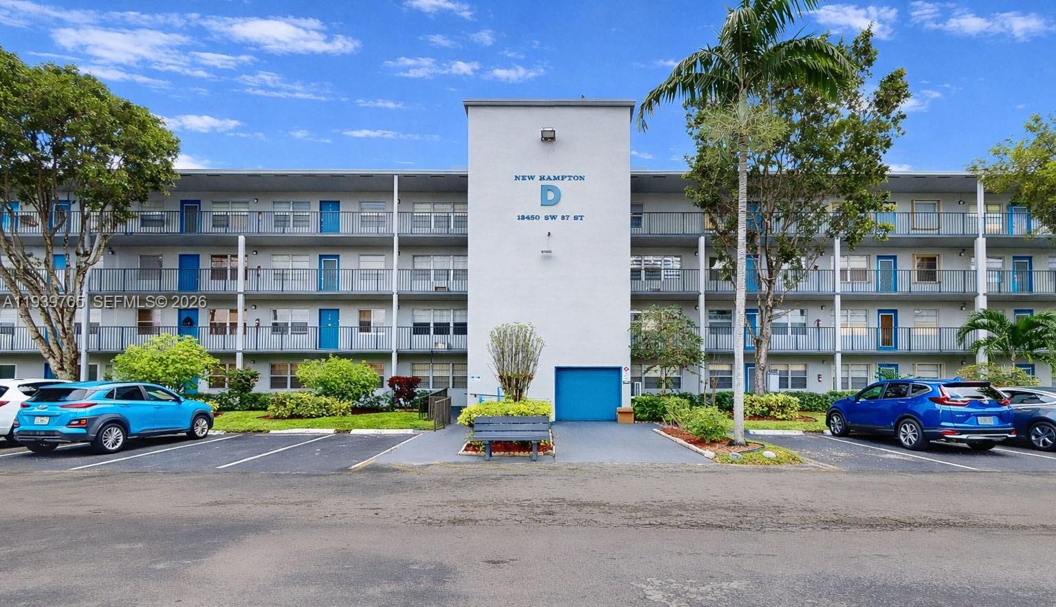 NEW HAMPTON AT CENTURY VI - Residential