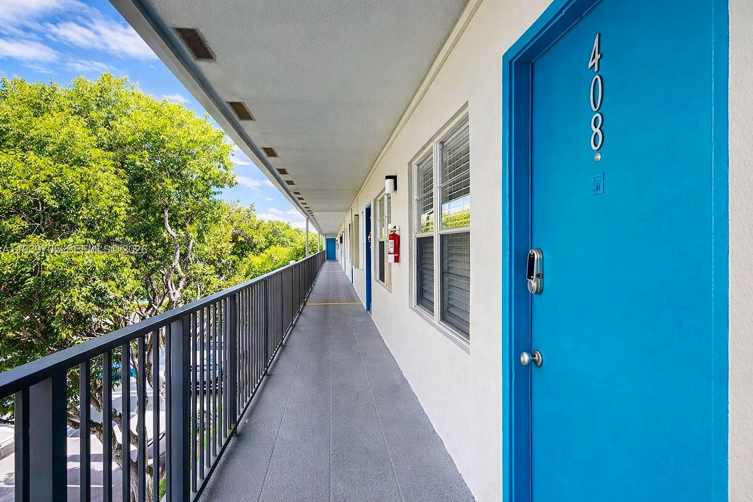 NEW HAMPTON AT CENTURY VI - Residential