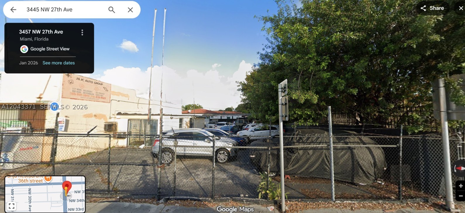 RENTING ONLY THE LOT - No office Space available.  6500 Sqft L shape lot with 2 entrances.
6,500 SF open lot for Car parking overflow for towing co. 
6,500 SF commercial lot ideal for fleet vehicle parking
6,500 SF lot for wholesale auto dealers, towing & company vehicles, and more.
Irregular Lot - L shape - so please schedule an Apt to go see it.