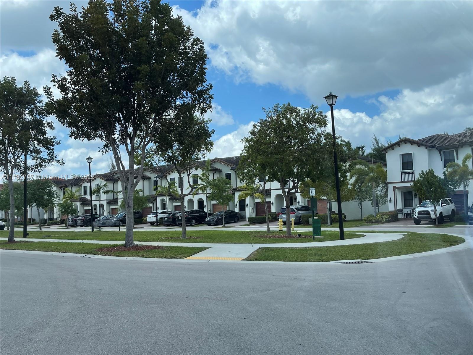 GRAND BAY NORTH - Residential