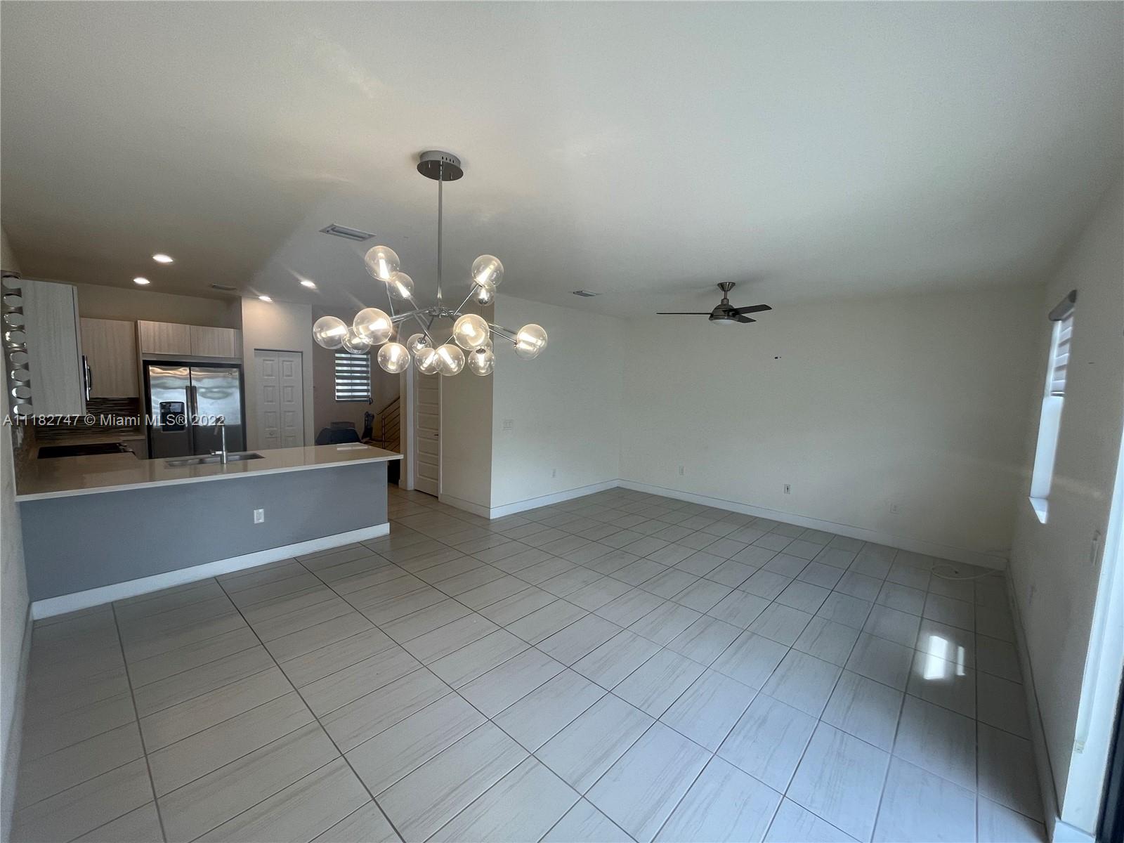 GRAND BAY NORTH - Residential