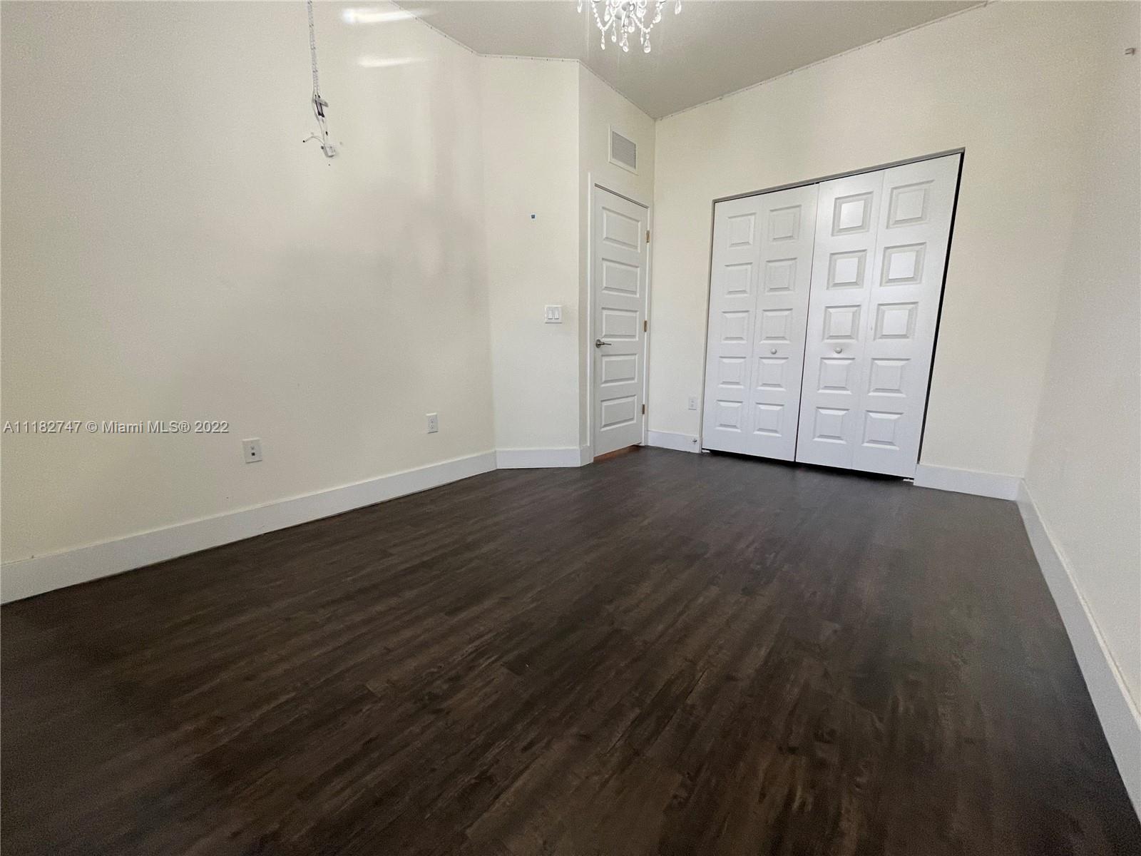 GRAND BAY NORTH - Residential