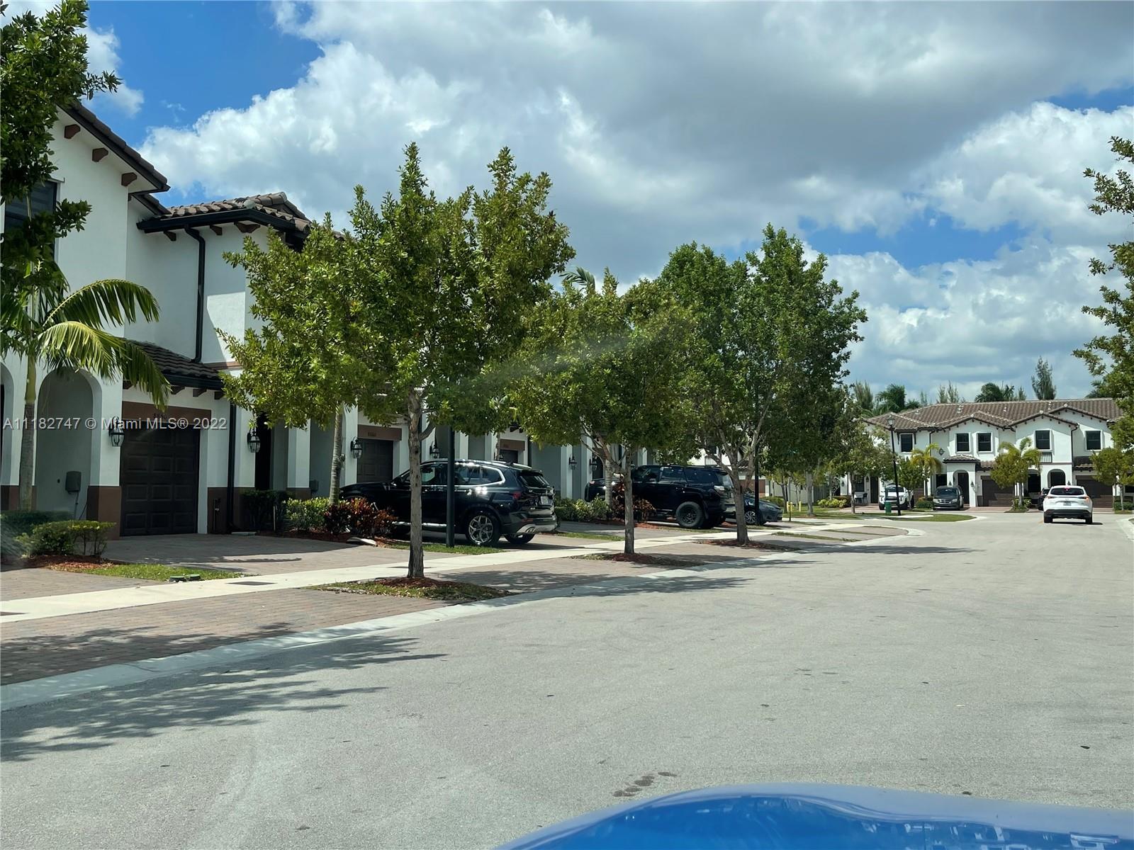 GRAND BAY NORTH - Residential