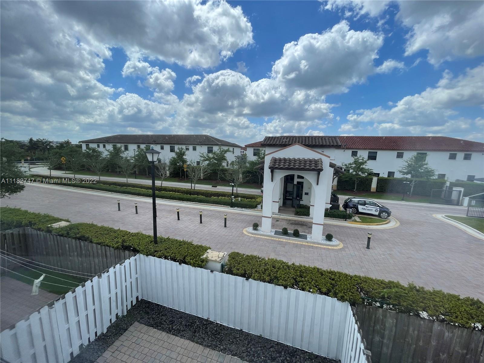 GRAND BAY NORTH - Residential