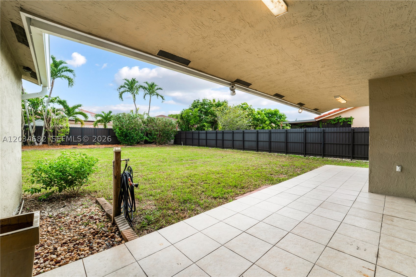 MAJESTIC ESTATES 3RD ADDN - Residential