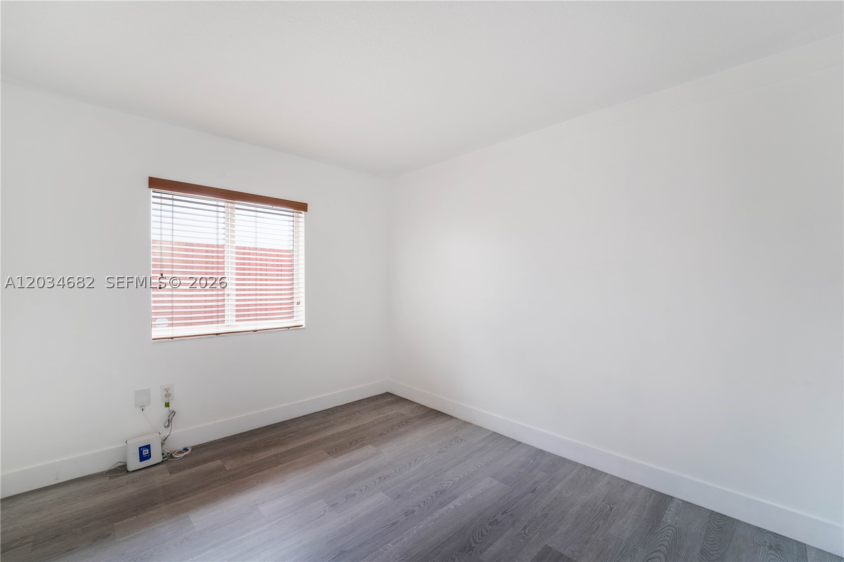 MAJESTIC ESTATES 3RD ADDN - Residential