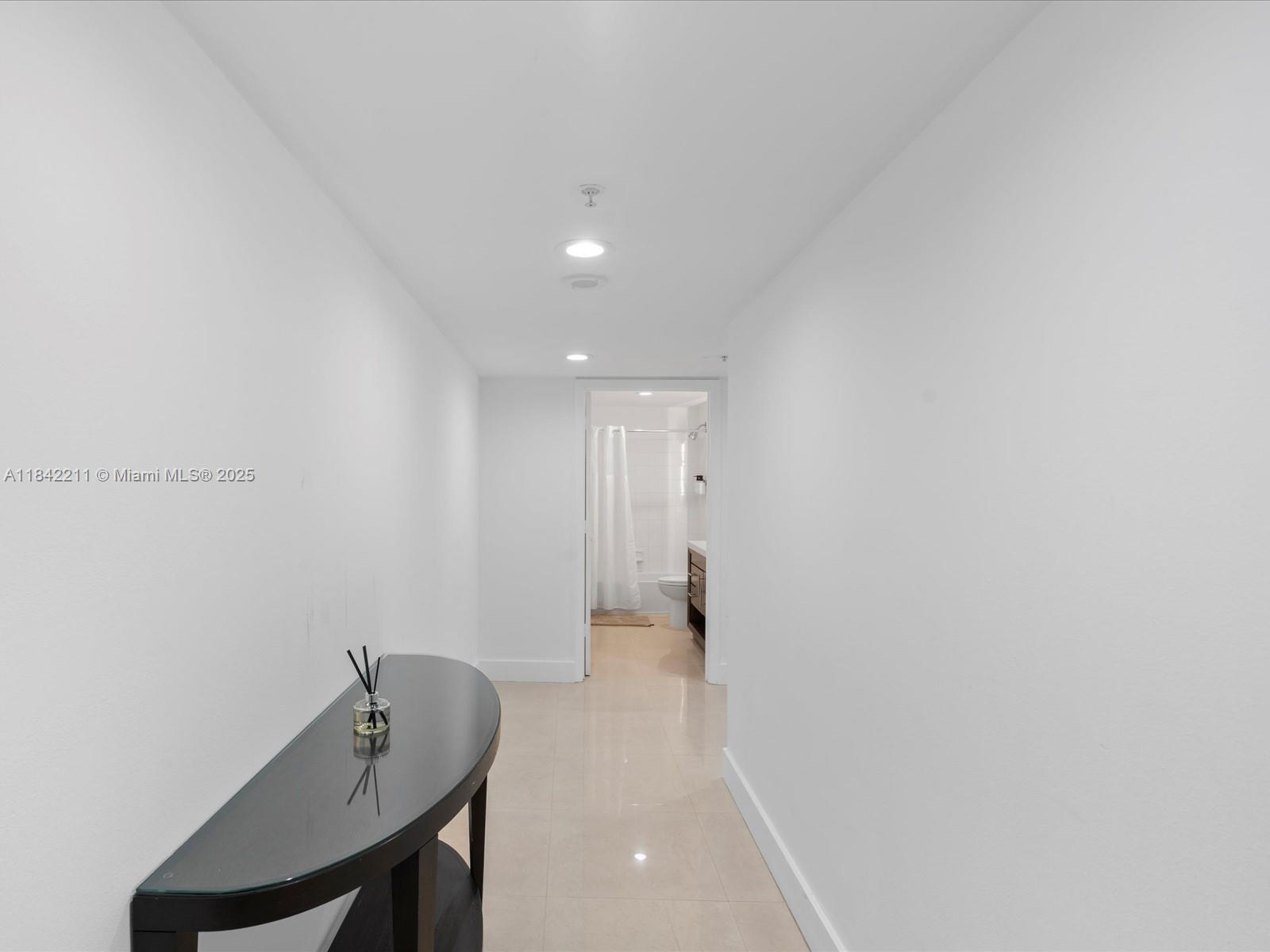 OCEAN POINT BEACH CLUB CO - Residential