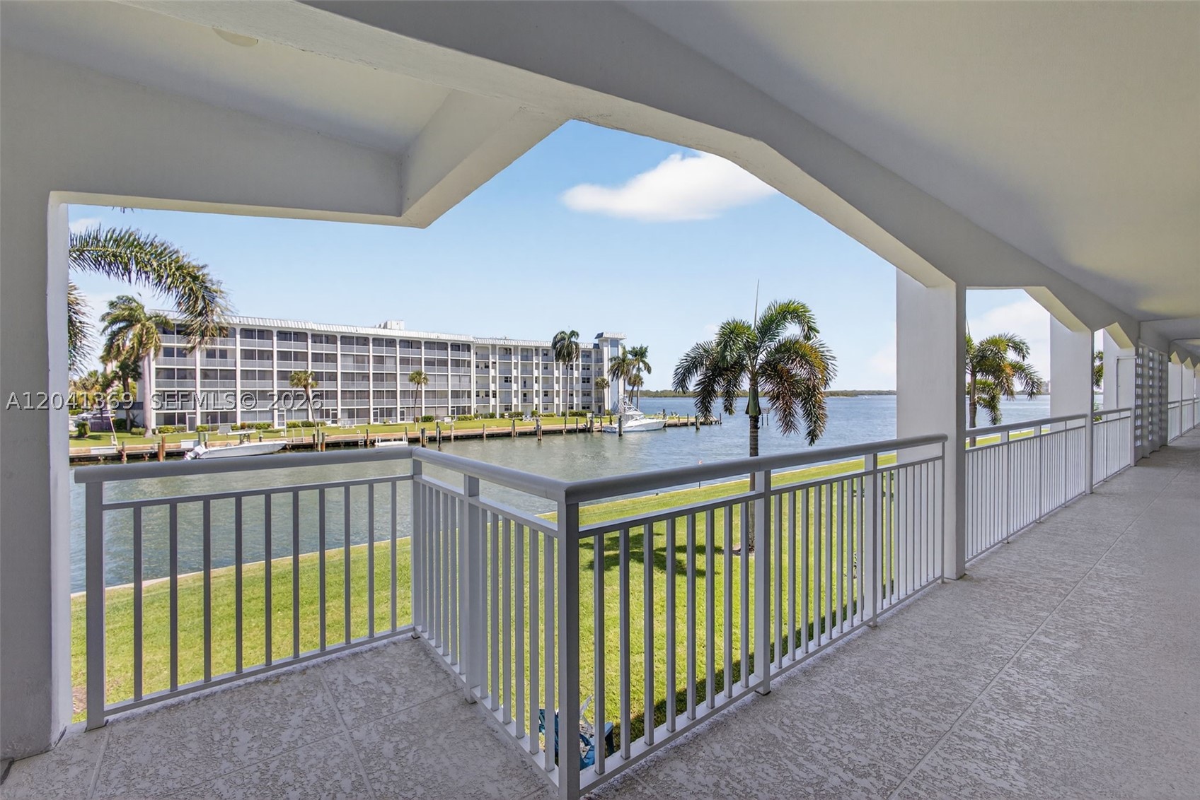 SHORE CLUB APTS B & C CON - Residential