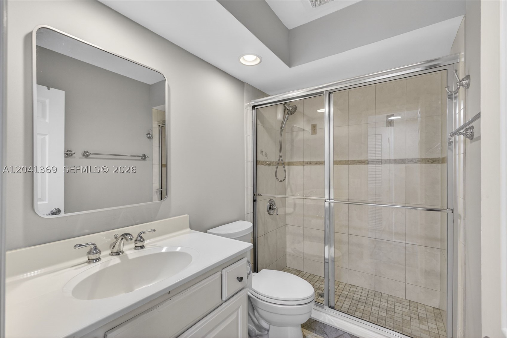 SHORE CLUB APTS B & C CON - Residential