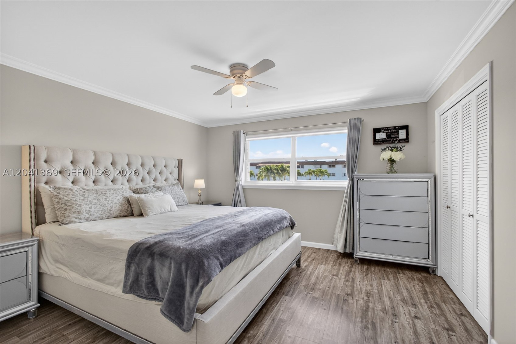SHORE CLUB APTS B & C CON - Residential