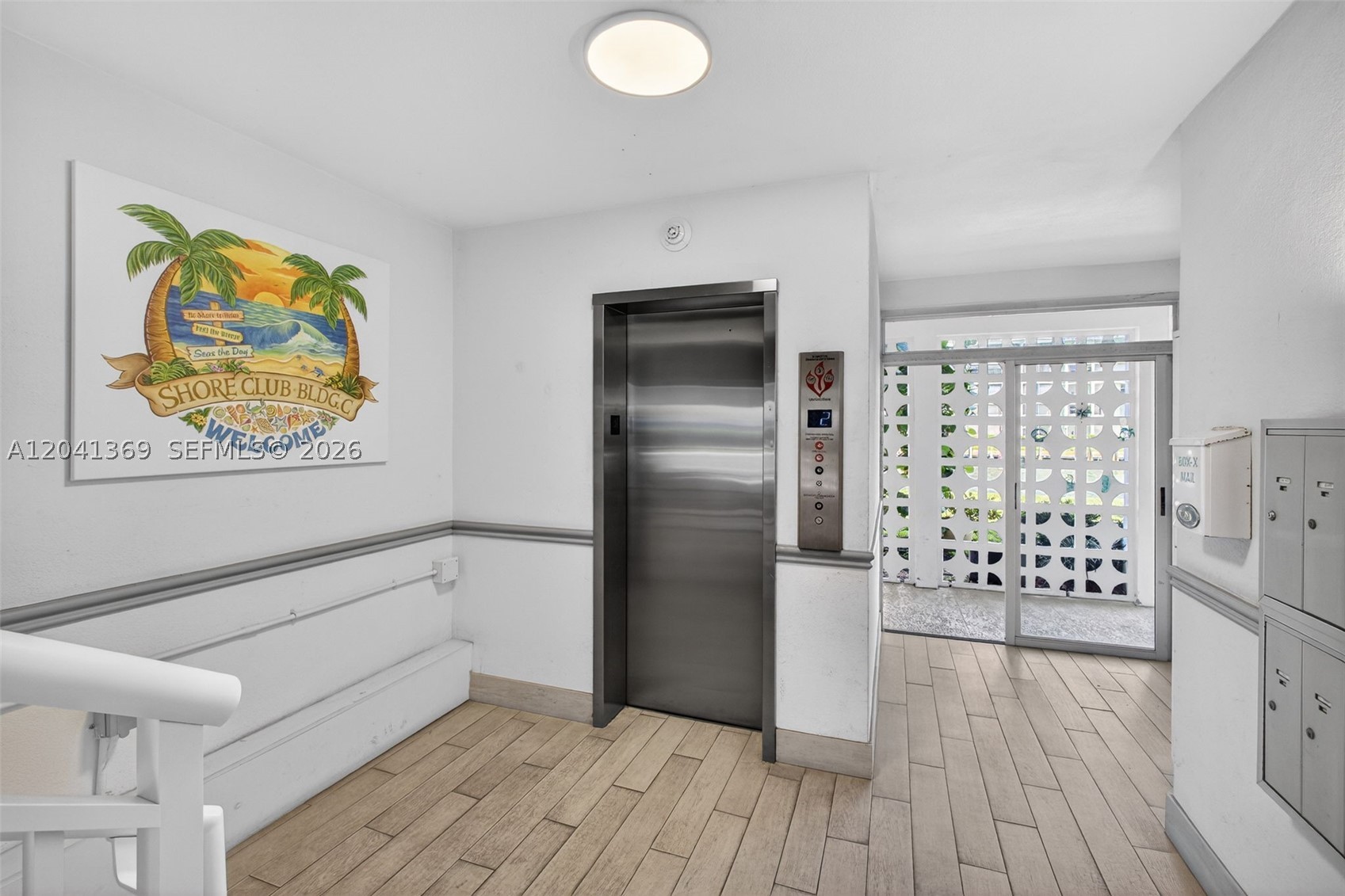SHORE CLUB APTS B & C CON - Residential