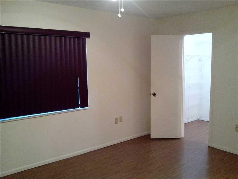 SUNCREST TOWNHOUSE CONDO - Residential Lease