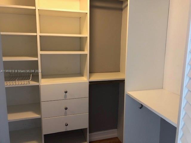 ALTOS DE MIAMI CONDO - Residential Lease