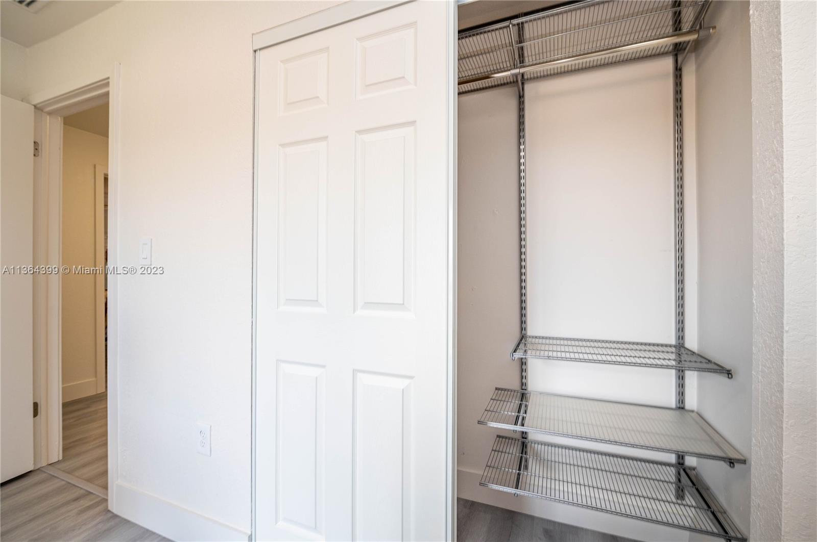 OASIS NO FOUR CONDO - Residential Lease