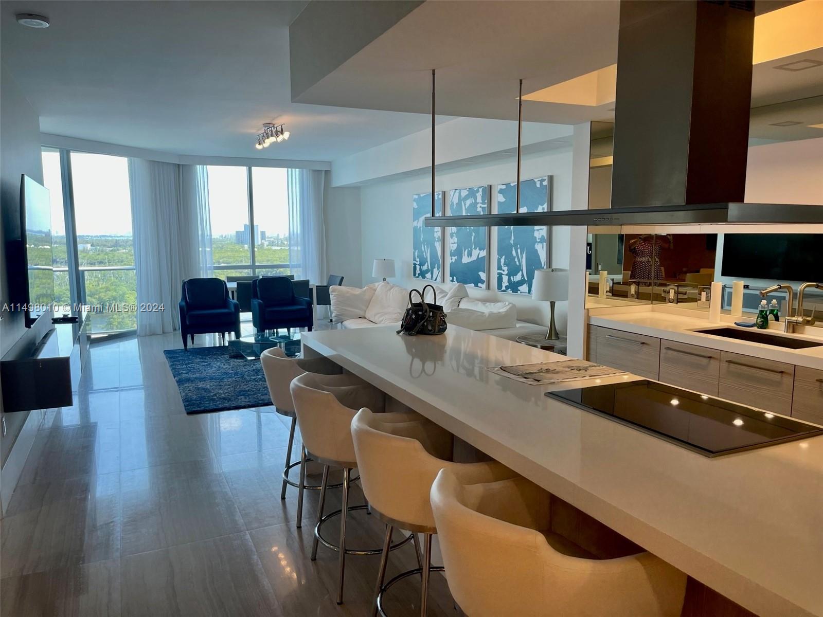 MARINA PALMS RESIDENCES - Residential Lease