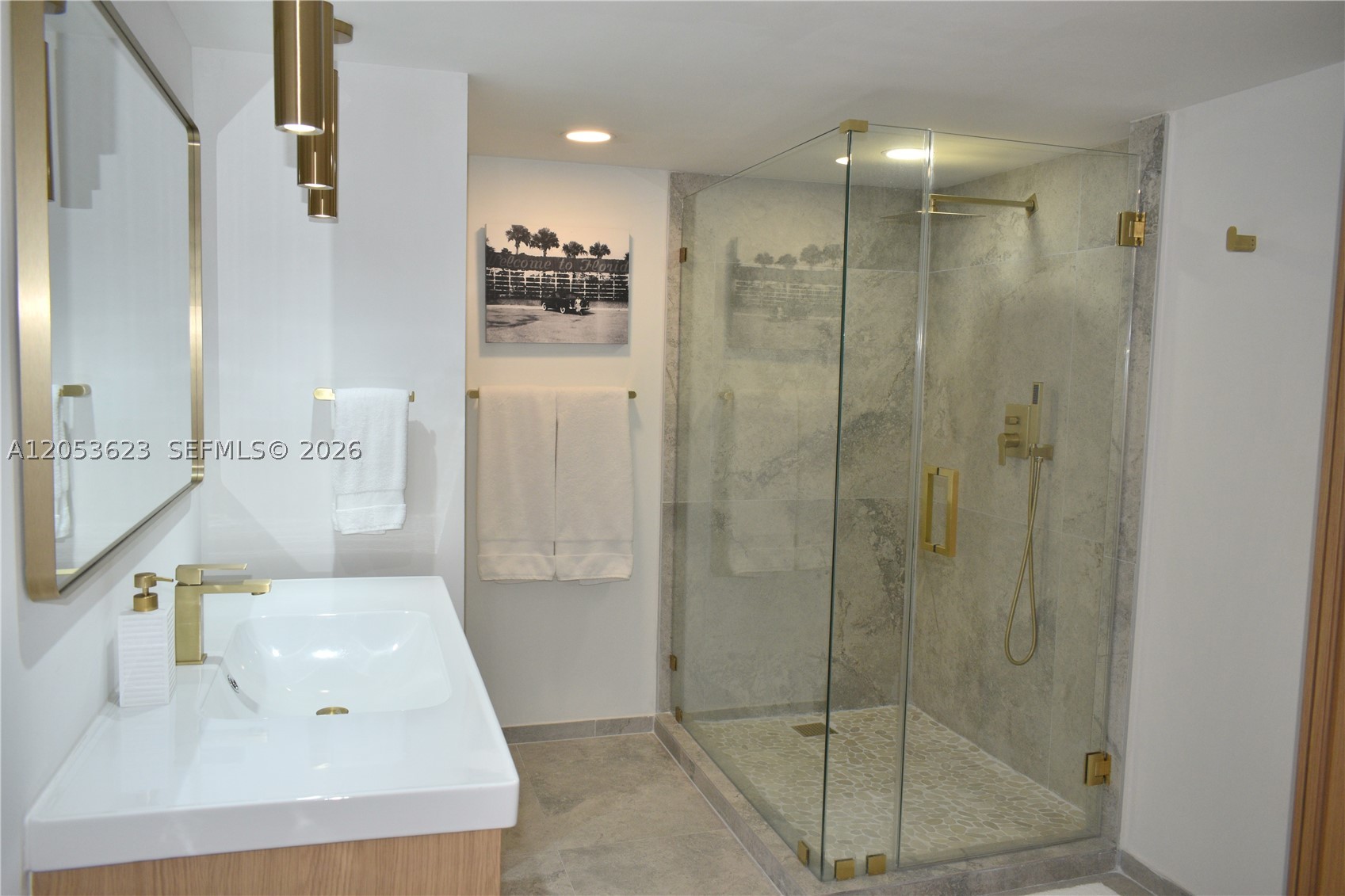 PRINCE GEORGE ARMS CONDO - Residential Lease
