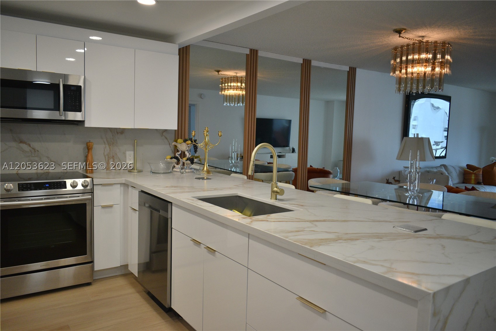 PRINCE GEORGE ARMS CONDO - Residential Lease
