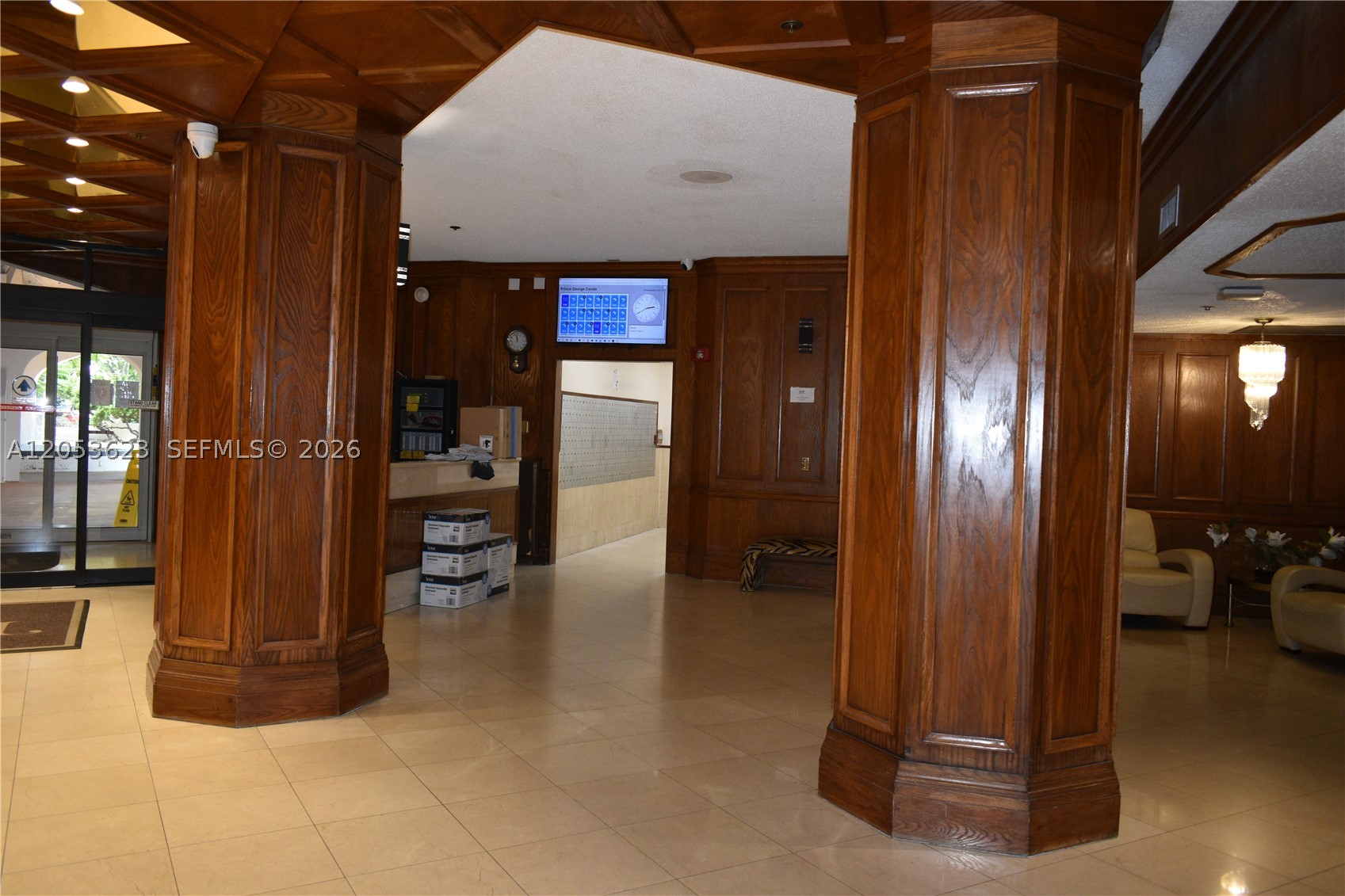 PRINCE GEORGE ARMS CONDO - Residential Lease