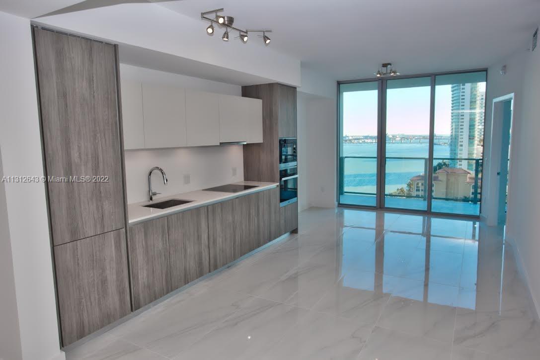 BISCAYNE BEACH CONDO - Residential Lease