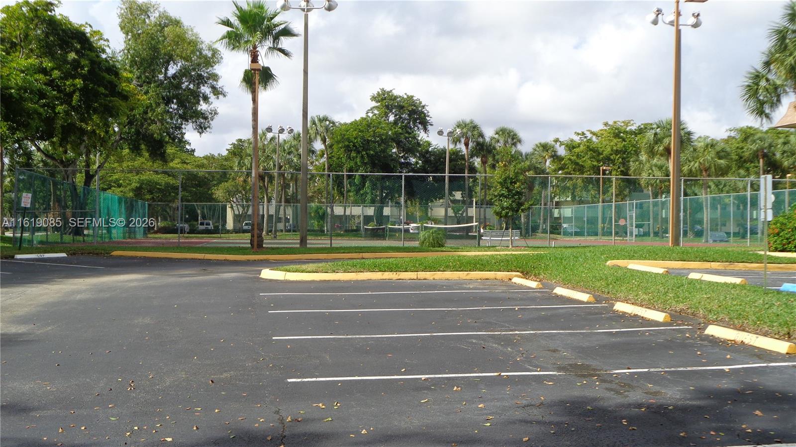 LAKES OF CARRIAGE HILLS - Residential
