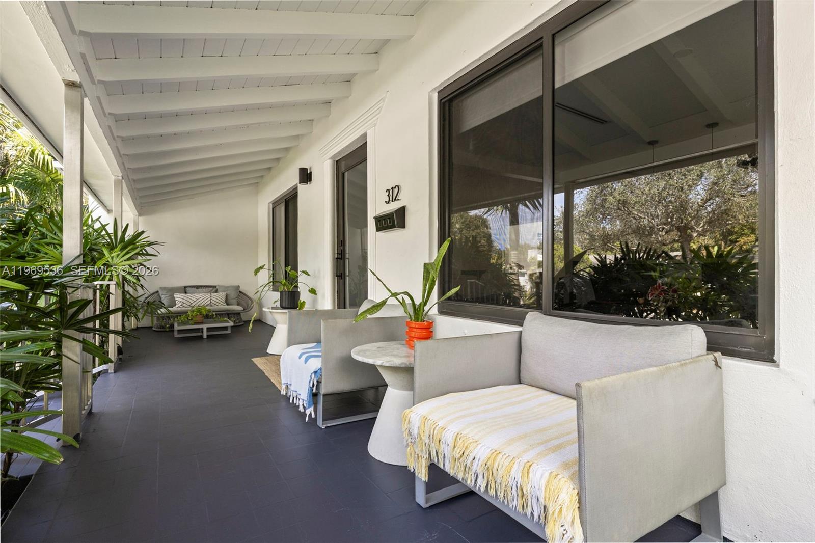 EL PORTAL - Residential