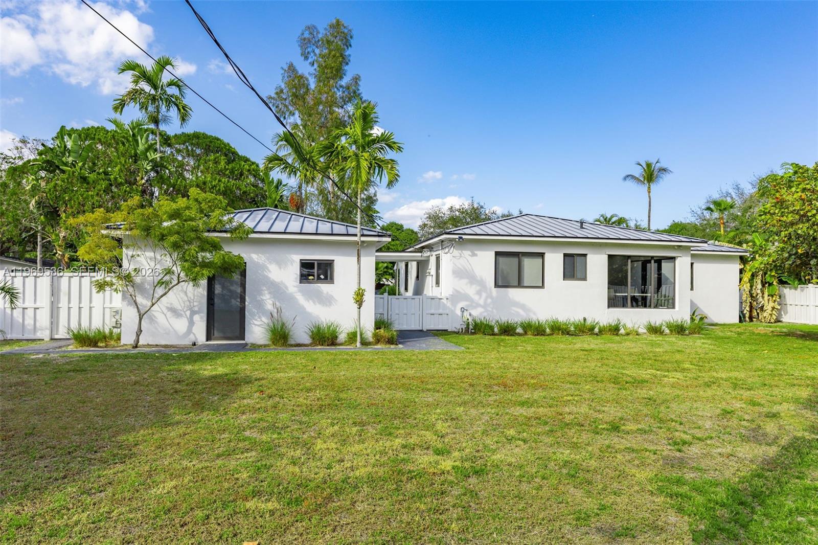 EL PORTAL - Residential