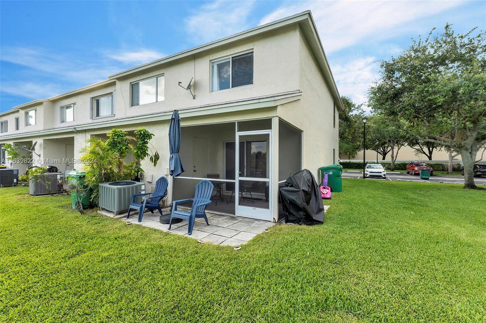 BANYAN OAKRIDGE COMMERCIA - Residential