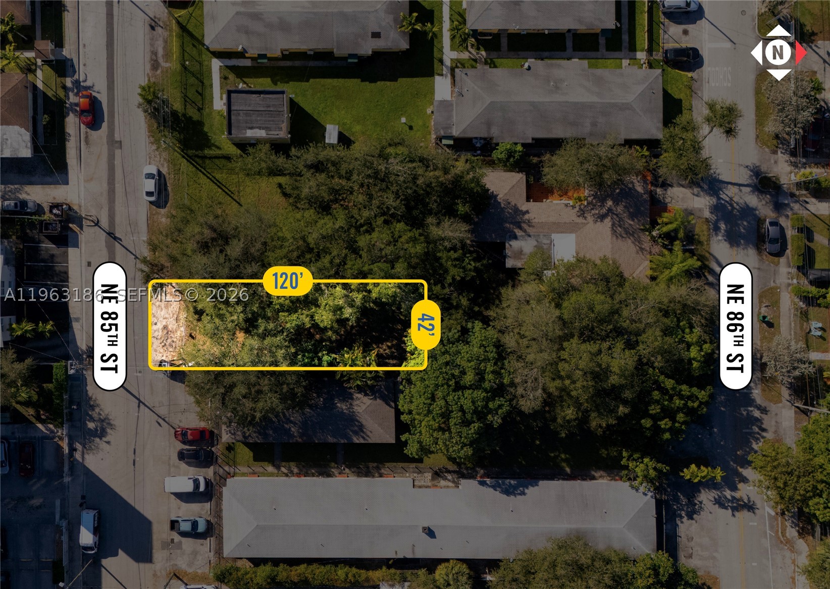 BISCAYNE HEIGHTS - Land