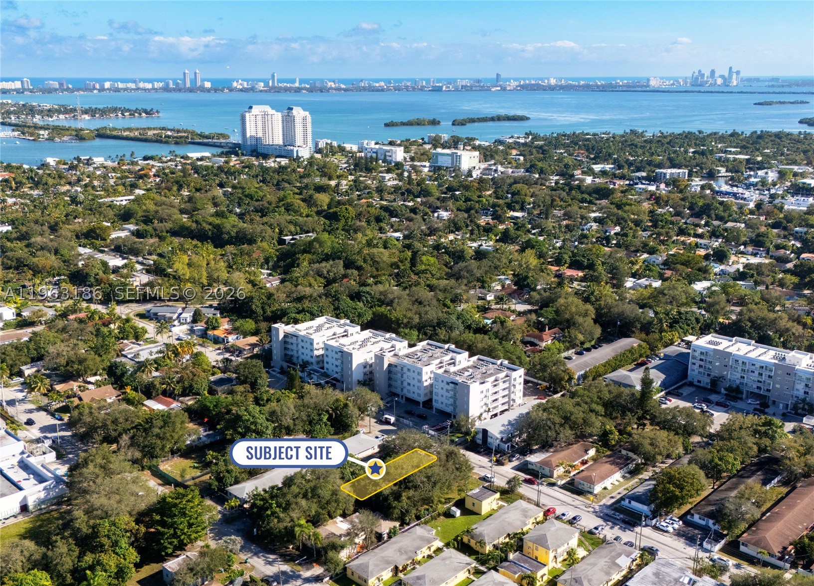 BISCAYNE HEIGHTS - Land