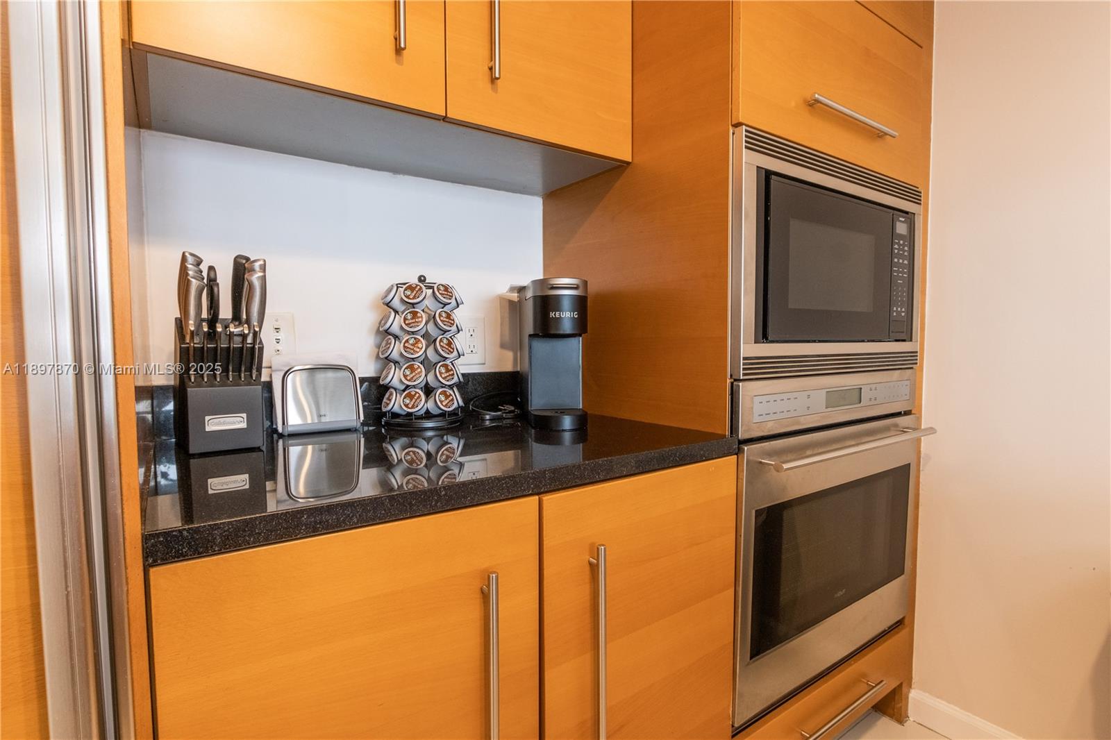 ICON BRICKELL CONDO NO 3 - Residential Lease