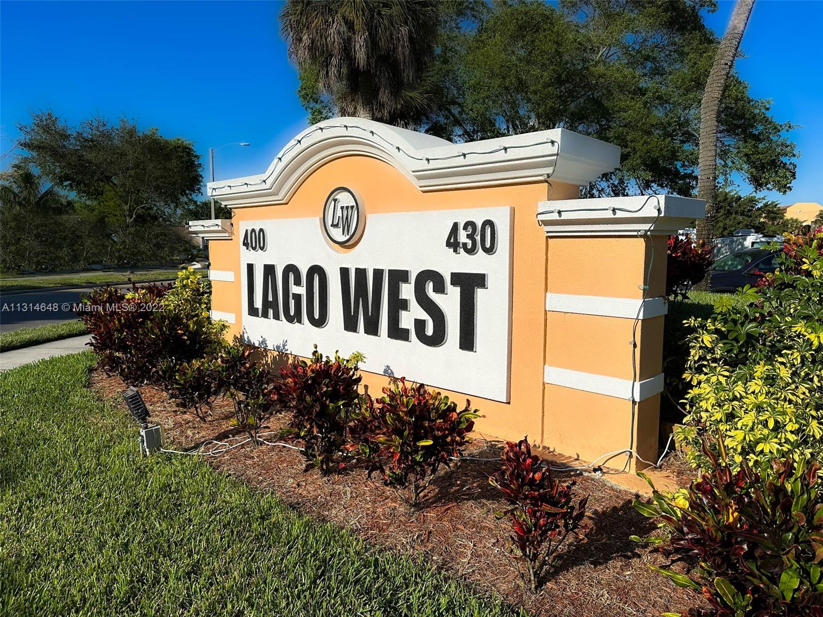 LAGO WEST CONDOMINIUM - Residential