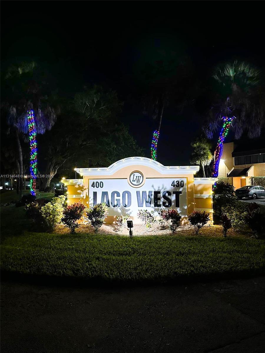 LAGO WEST CONDOMINIUM - Residential