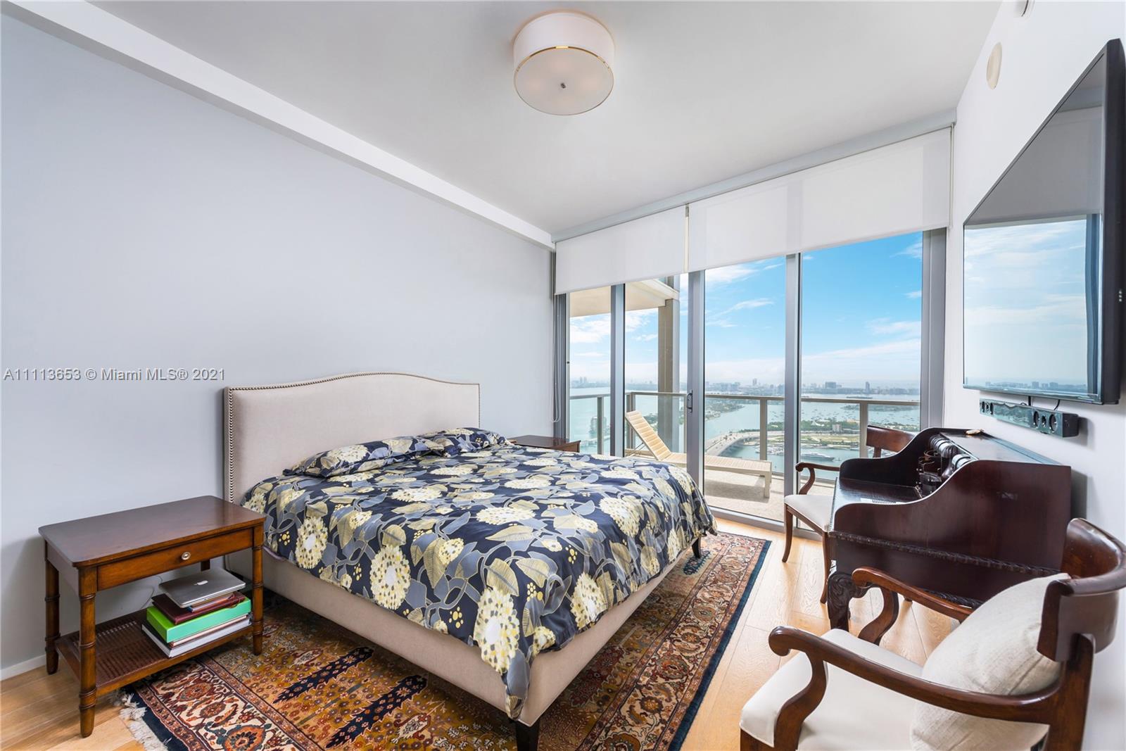 MARQUIS CONDO - Residential