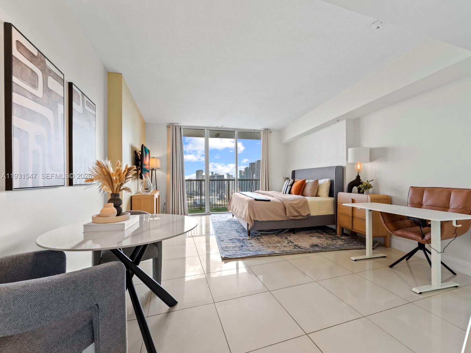OPERA TOWER CONDO - Residential