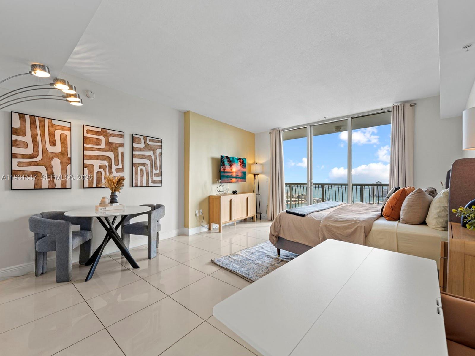 OPERA TOWER CONDO - Residential
