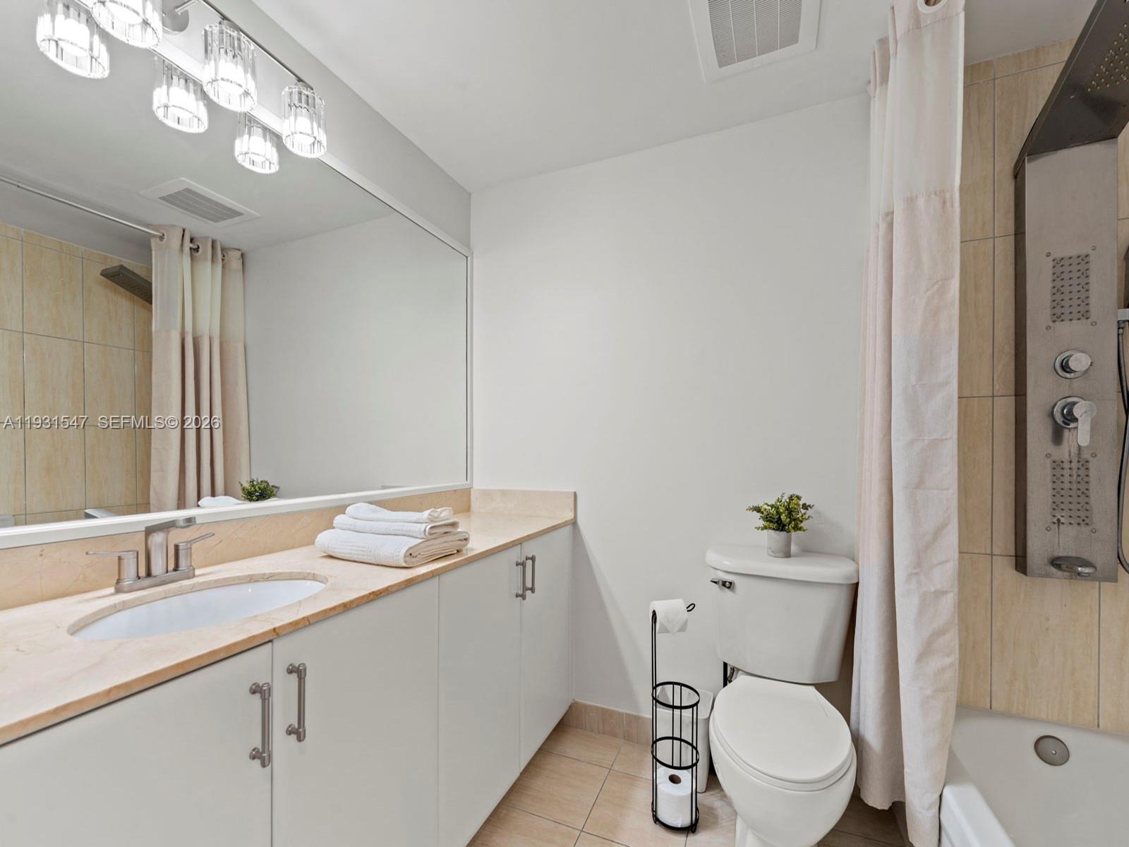 OPERA TOWER CONDO - Residential