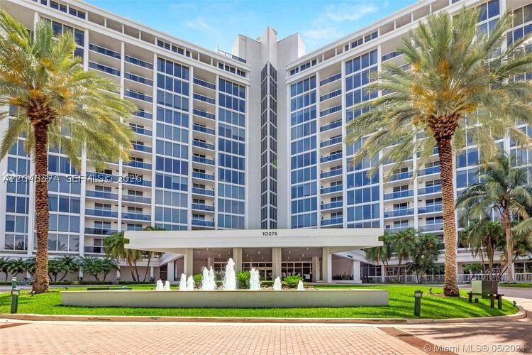 HARBOUR HOUSE - Residential Lease