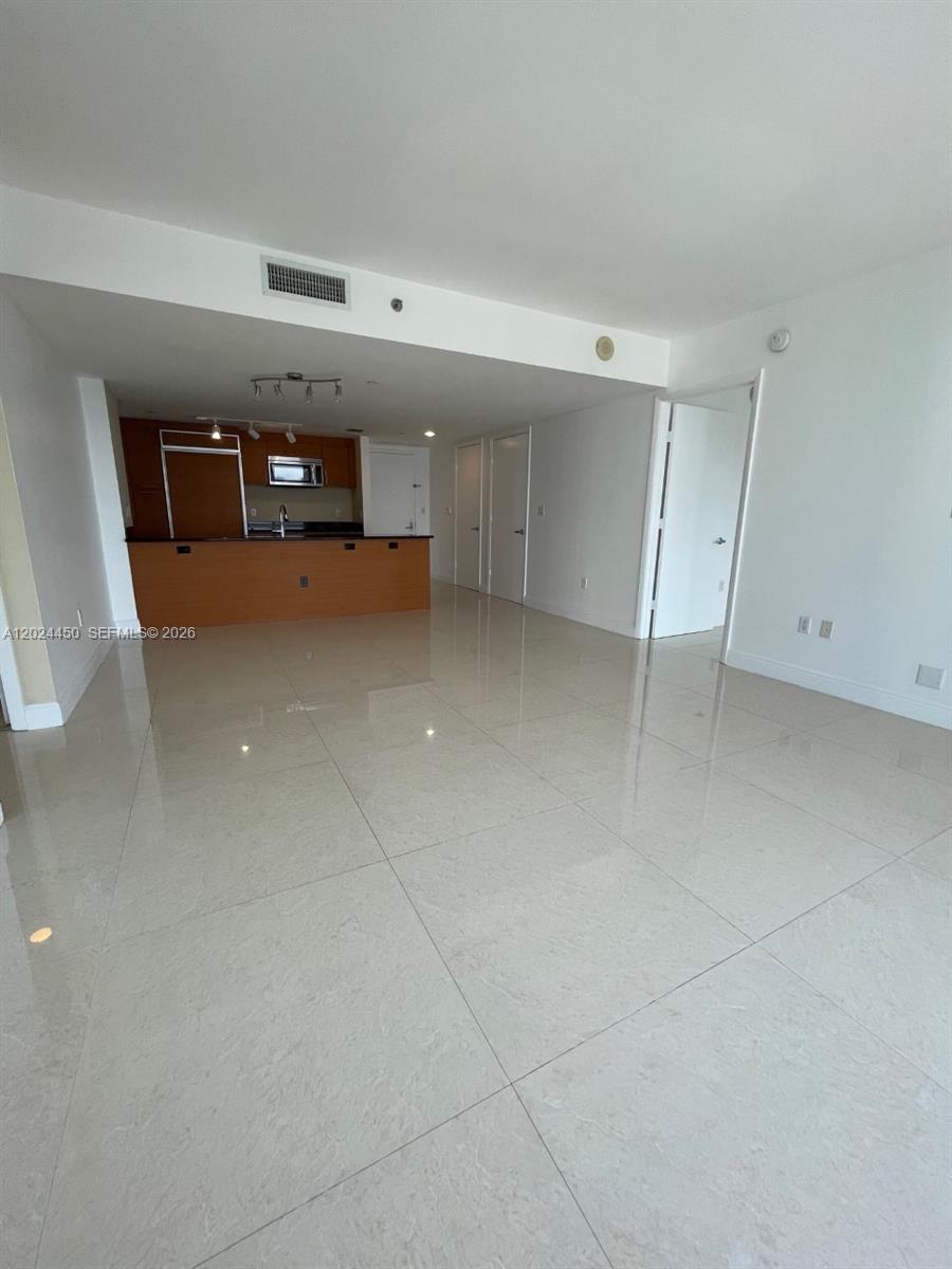 50 BISCAYNE CONDO - Residential