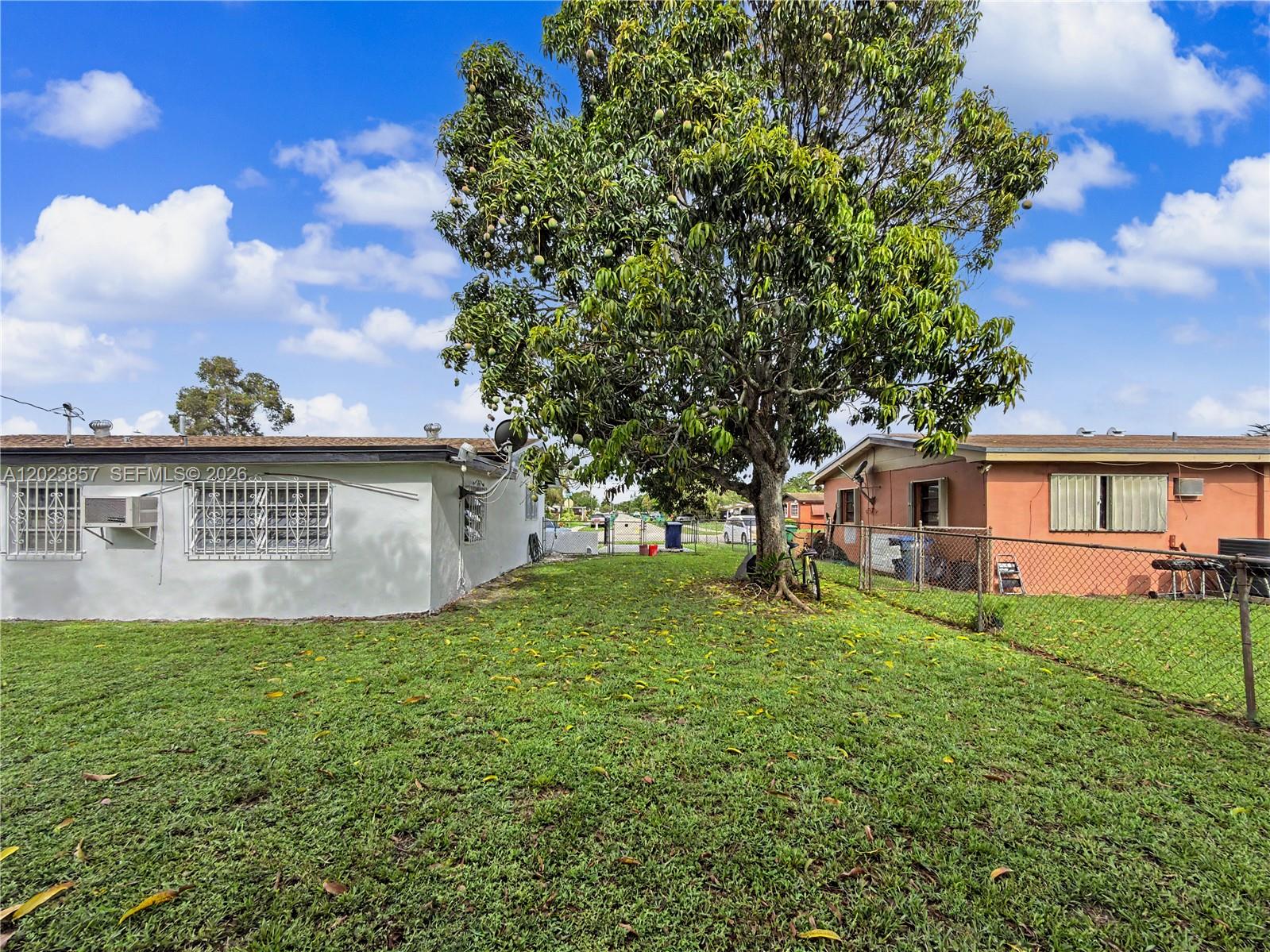 WINDWARD ESTATES SEC 1 - Residential
