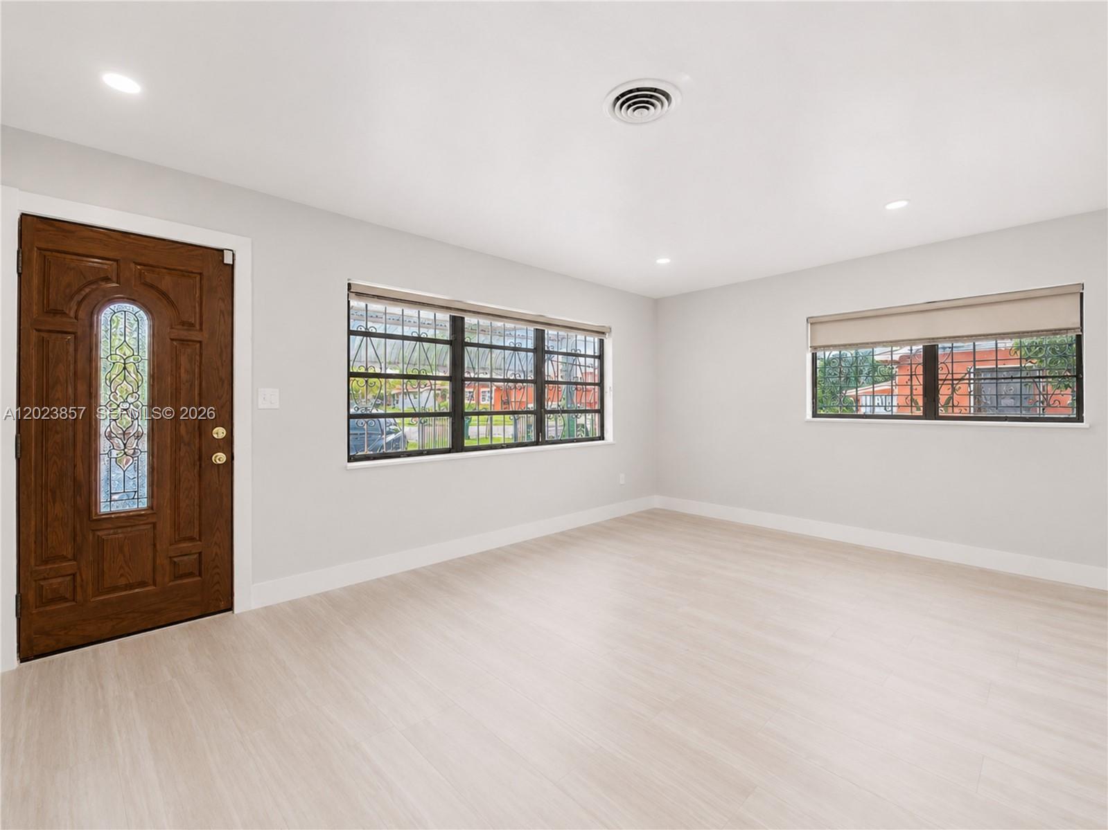 WINDWARD ESTATES SEC 1 - Residential