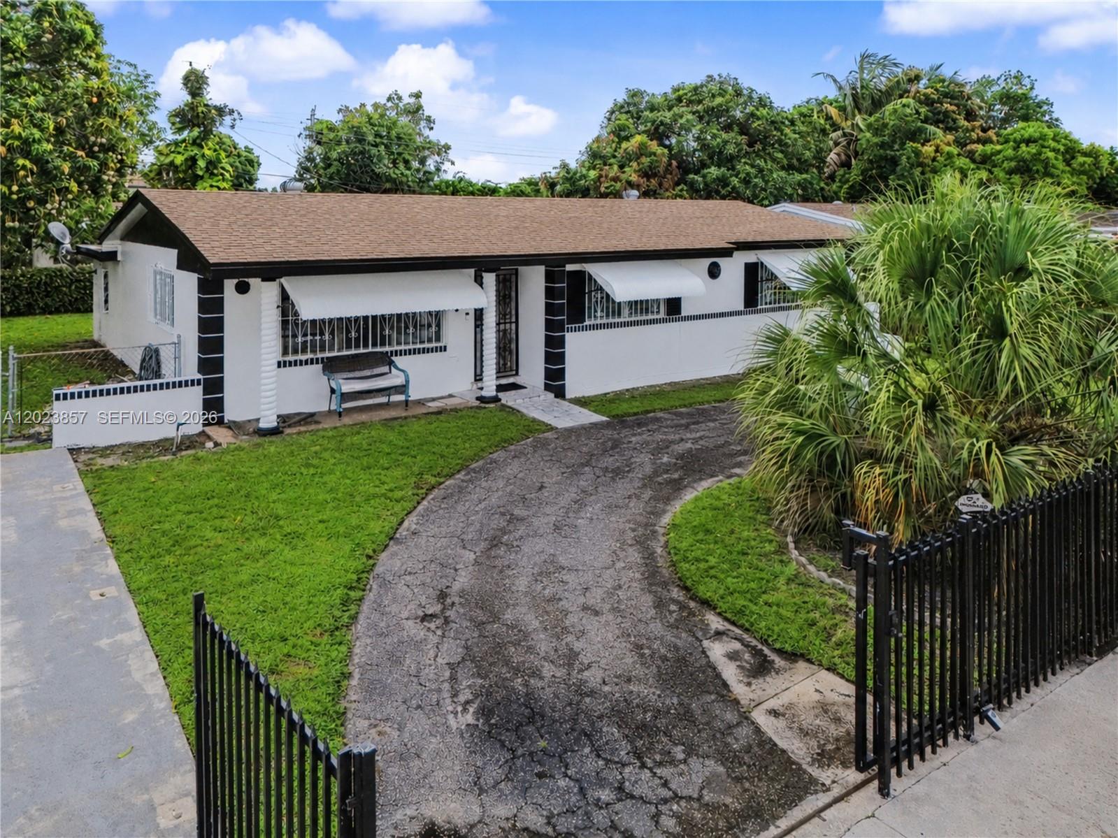 WINDWARD ESTATES SEC 1 - Residential