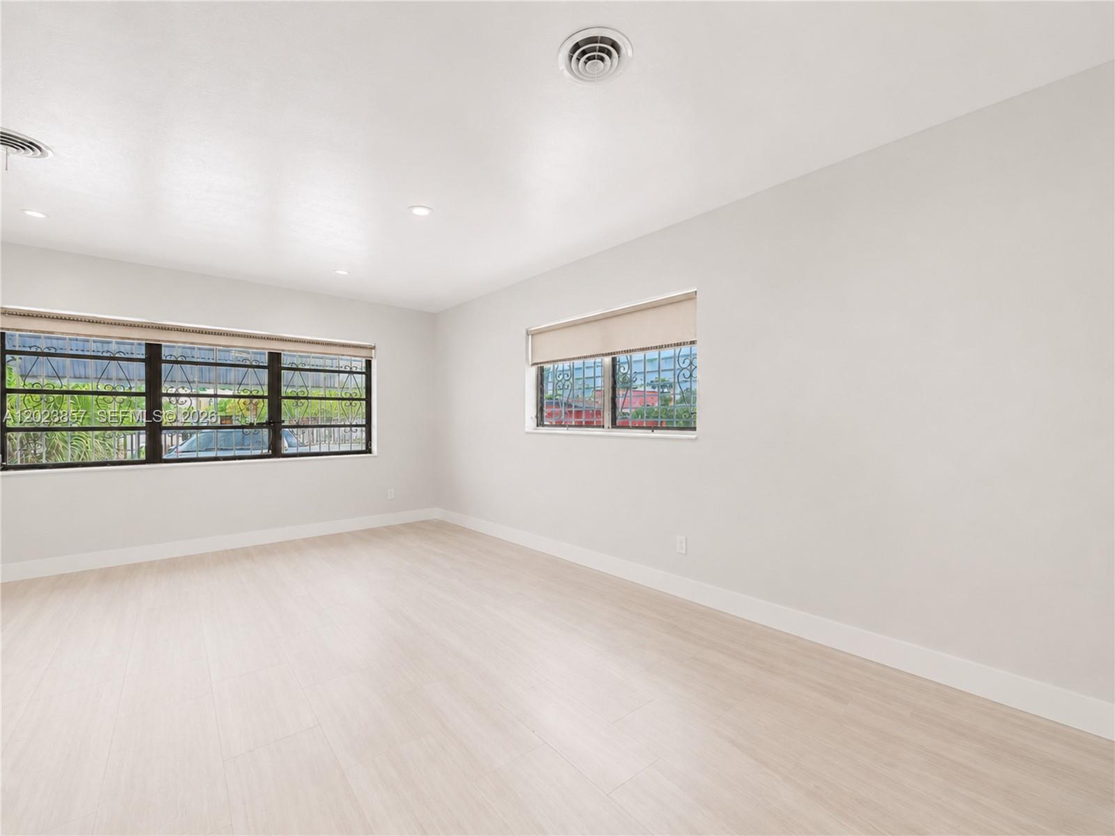 WINDWARD ESTATES SEC 1 - Residential