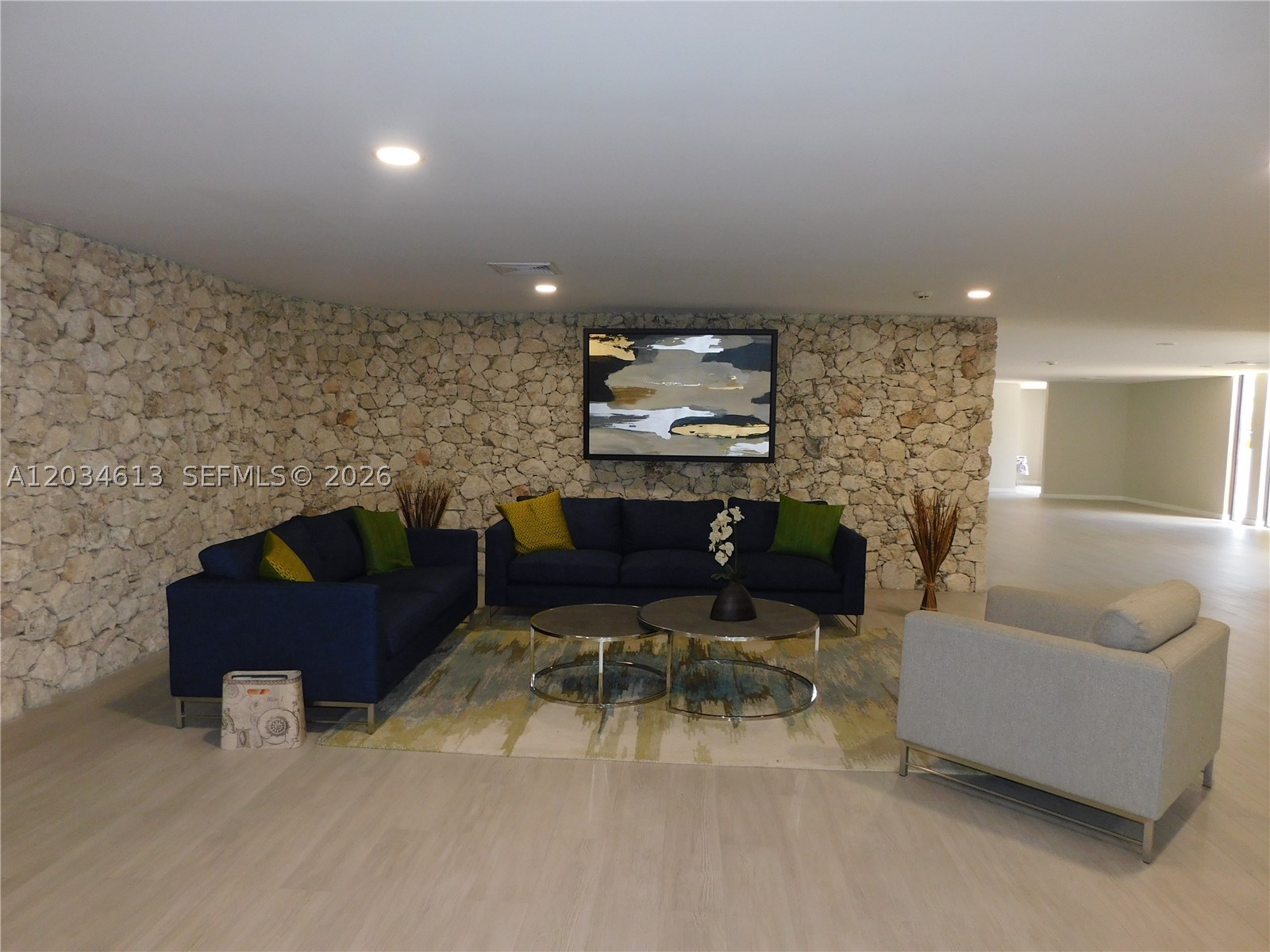 THE HORIZONS CONDO #2 - Residential Lease