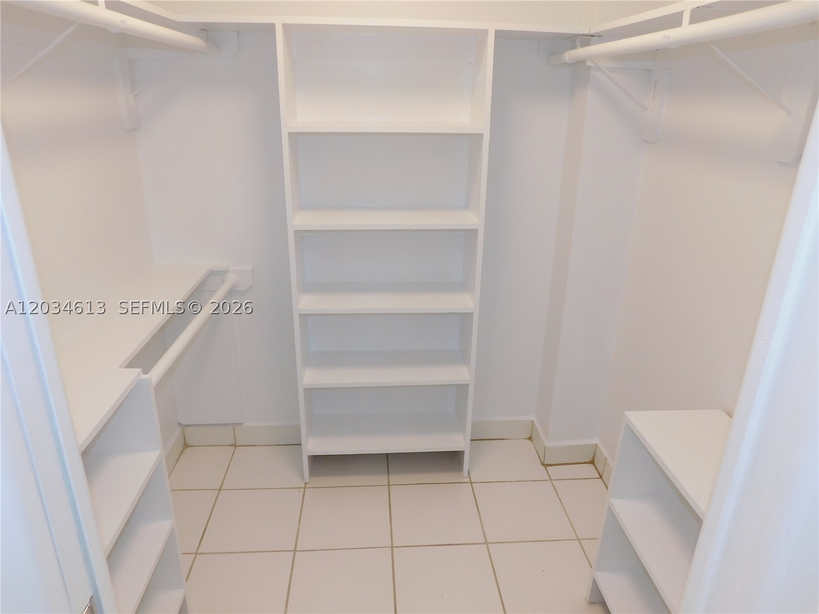 THE HORIZONS CONDO #2 - Residential Lease