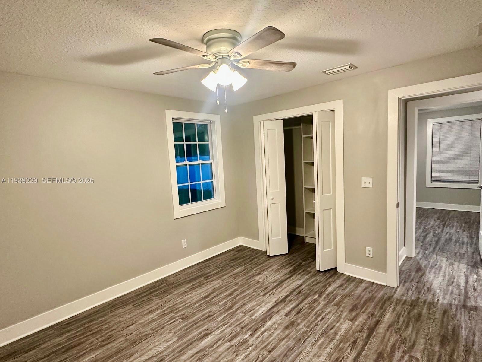 CENTURY ESTATES - Residential Lease