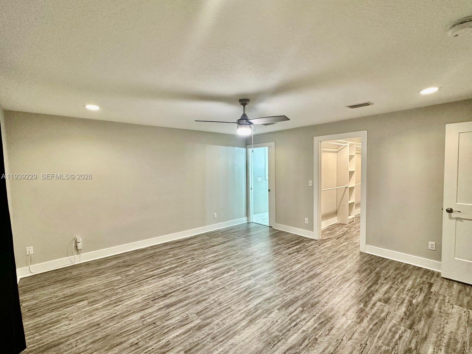 CENTURY ESTATES - Residential Lease