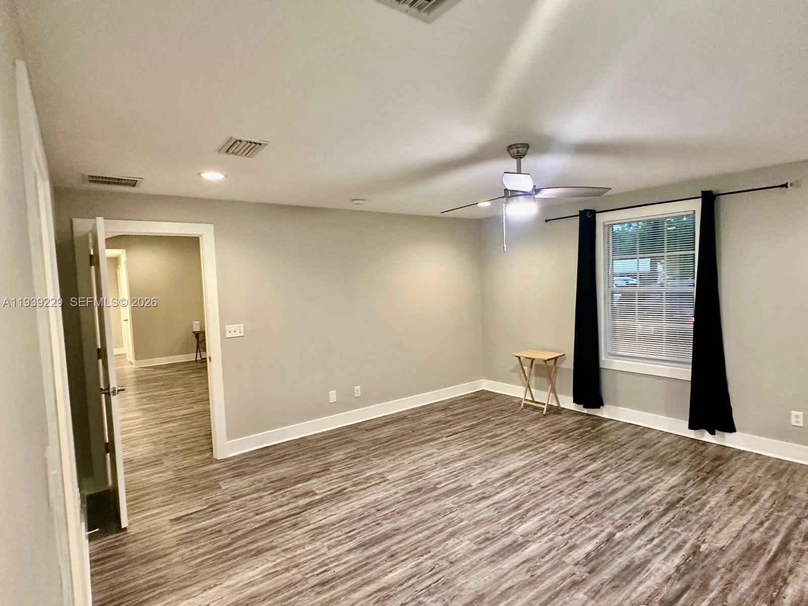 CENTURY ESTATES - Residential Lease