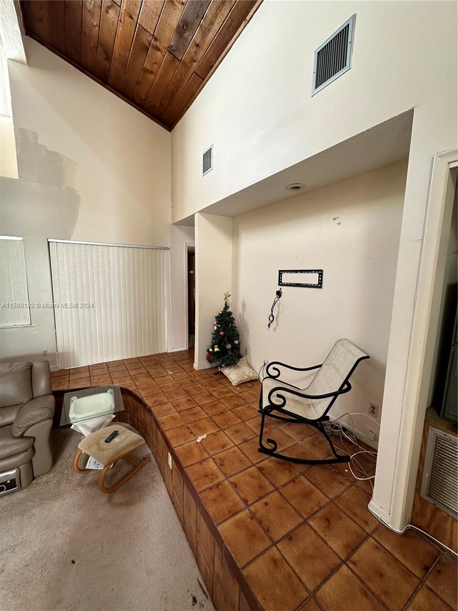 Pine Tree Estates - Residential